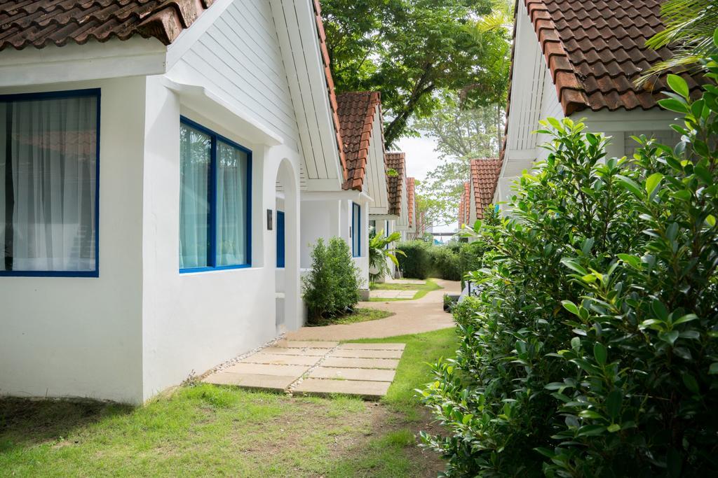 Deluxe Bungalow